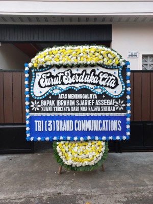 Papan Bunga Duka di Karanganom